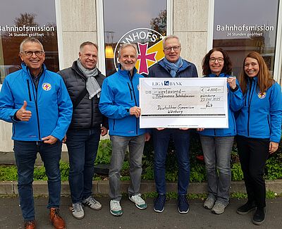 Von links: Michael Lindner-Jung, Jürgen Gräbner, Helmut Lang, Michael Schmitt, Petra Elflein, Johanna Anken Pressefoto_BM