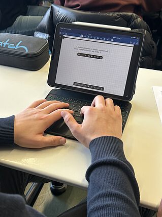 26-03_Filterblasen_Webseite3